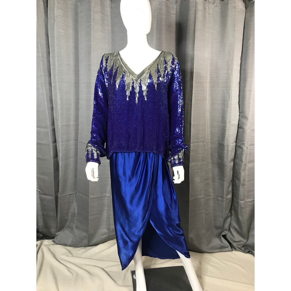 Vintage Judith Lieber Creations Blue and Silver Sequined Blouse Sz M - Picture 2 of 8
